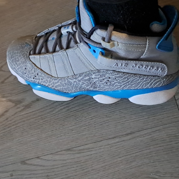 6 ring jordan high top - Picture 4 of 5